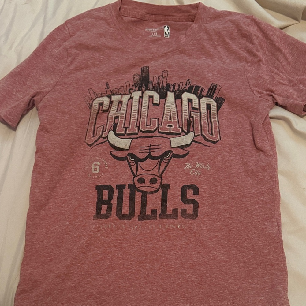 Abercrombie Kids Maroon Chicago Bulls Tee